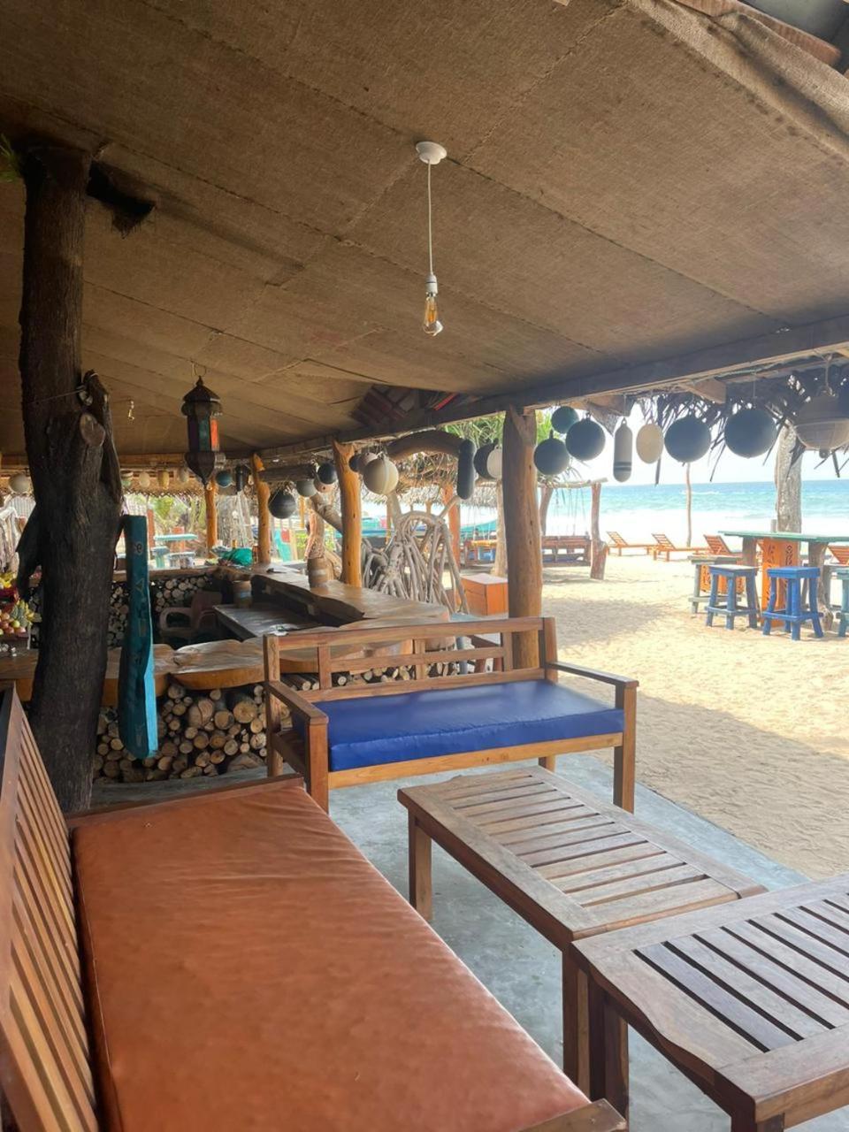נילבלי Vitamin Sea Beach Cabana מראה חיצוני תמונה